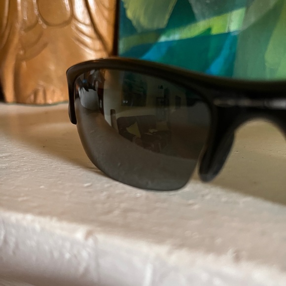 Men’s or unisex Oakley sunglasses model Flak Jacket - Picture 9 of 16